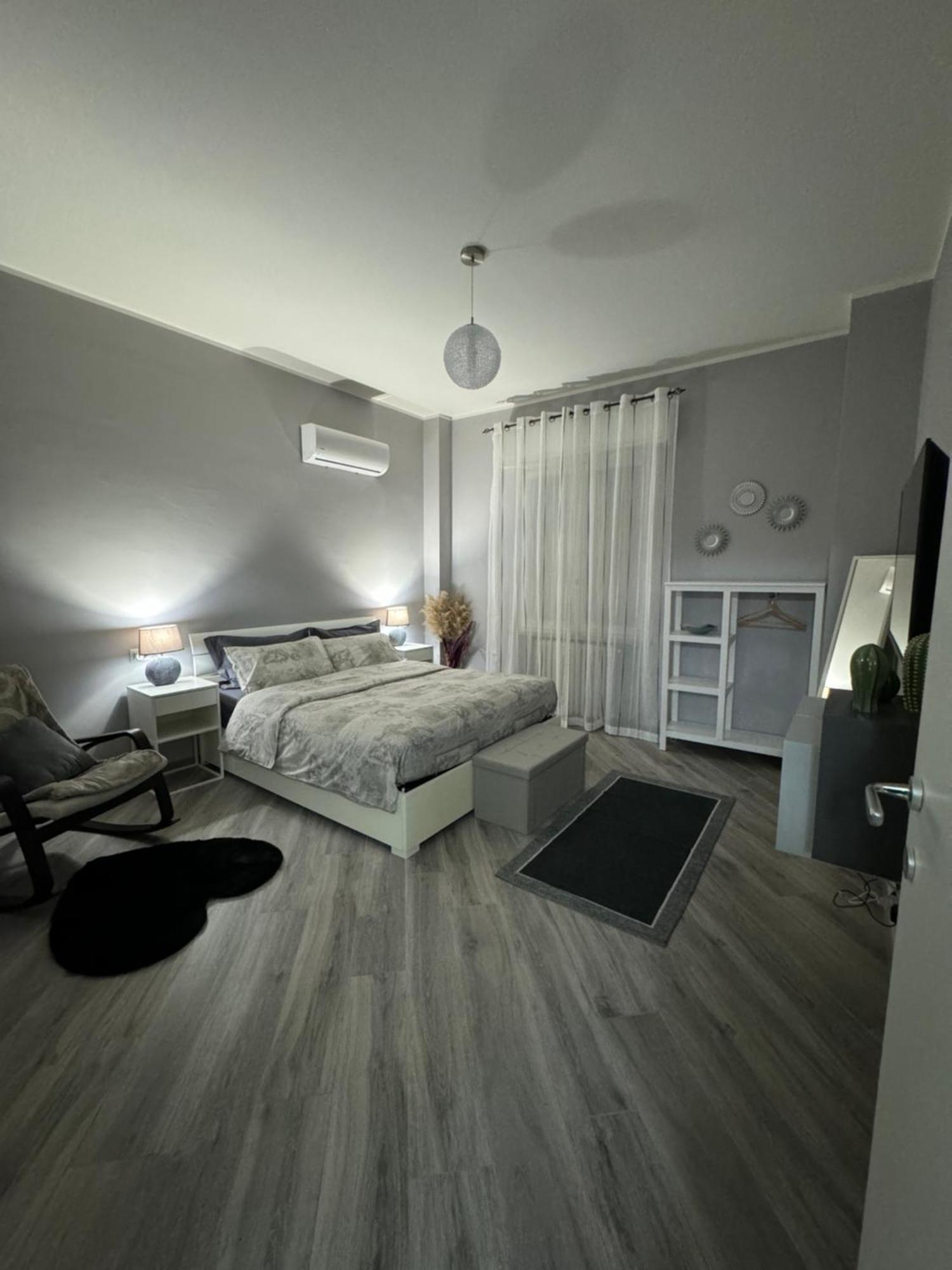 Trento House Zona Stazione Centro Storico Apartment Parma Exterior foto