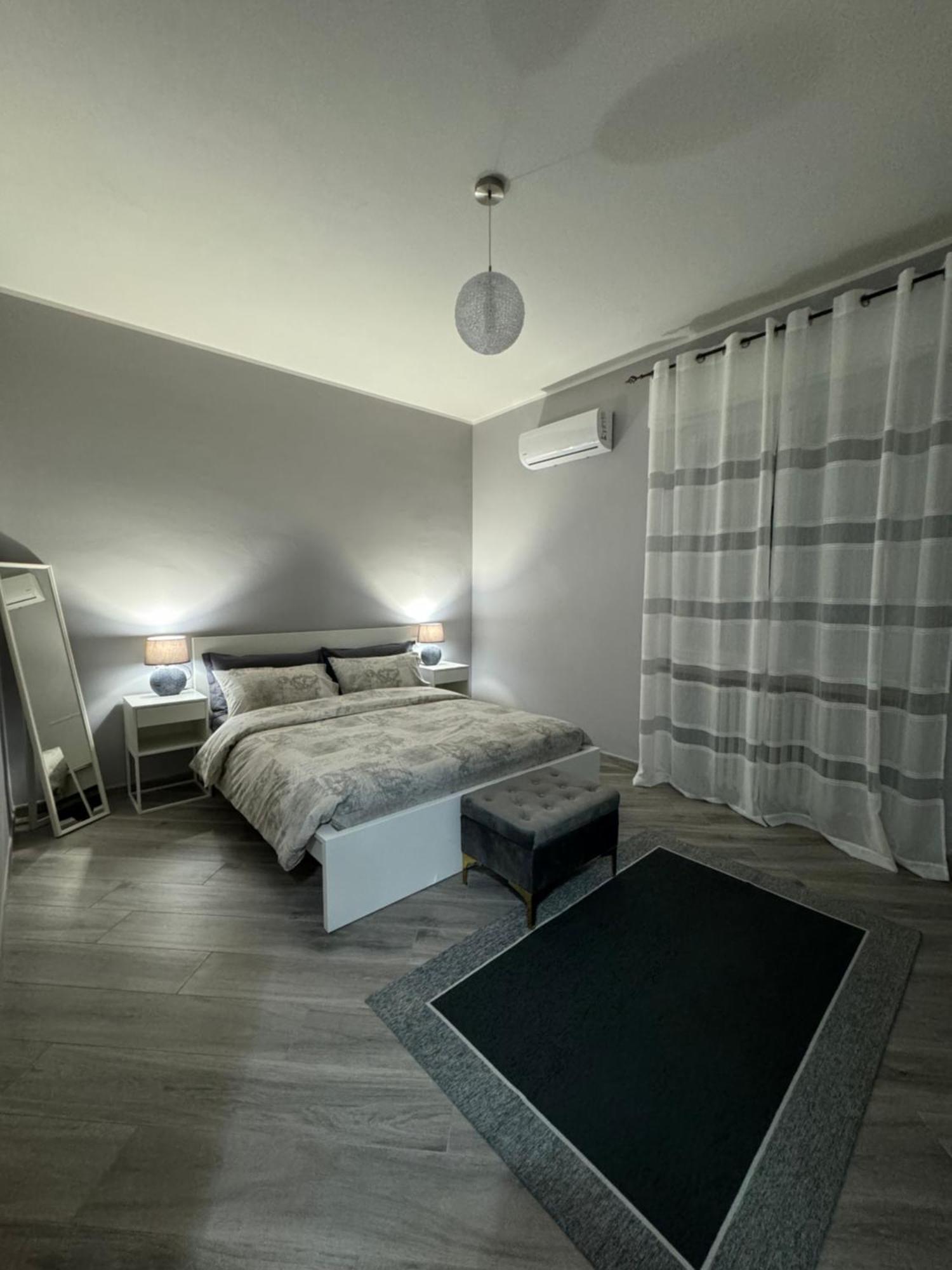 Trento House Zona Stazione Centro Storico Apartment Parma Exterior foto